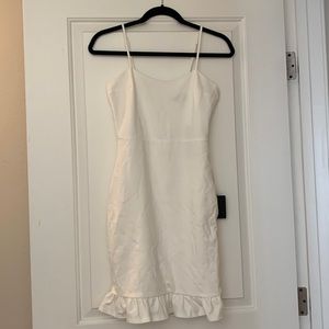 White Lulu’s XS dress